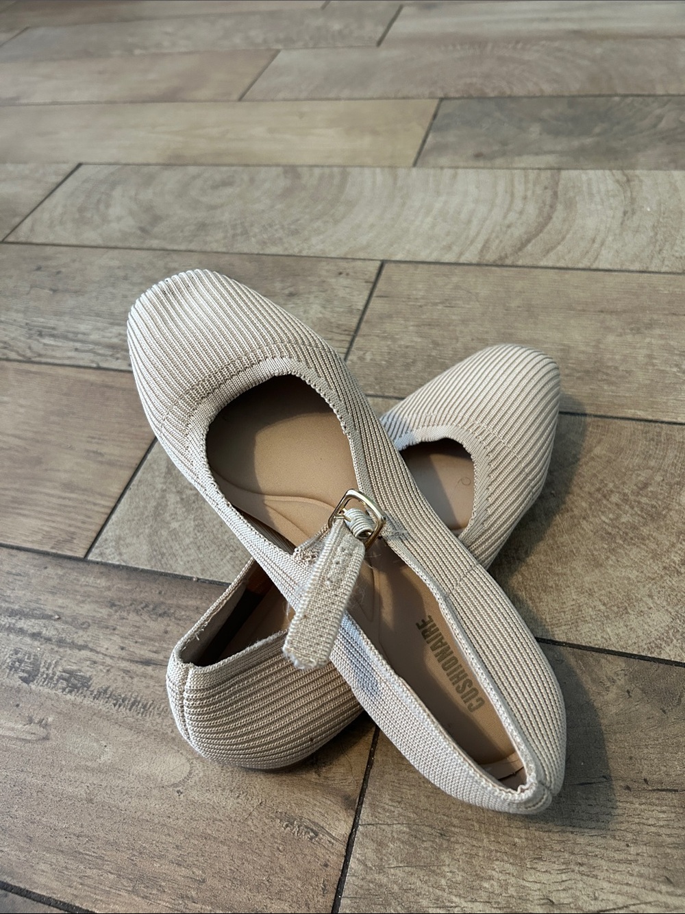 Cushionaire Beige Knit Mary Jane Flats Comfort Shoes Women’s 9